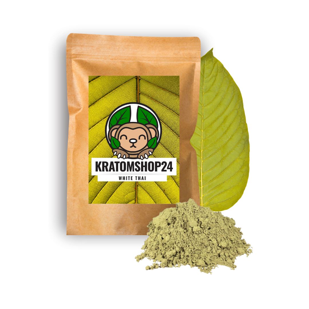 Braune Kraftpapierbeutel Verpackung auf dem ein Affe ist, mit hellgrünem Kratom Pulver davor